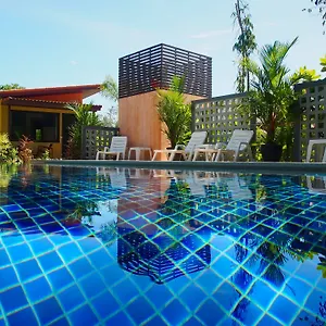 At Bangsak 3*, Khao Lak Thailand